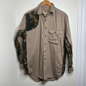 Wrangler Pro Gear Shooting Shirt Mens size large Camo side panels heavy cotton